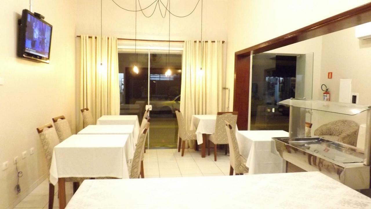 Hotel Calixtro Registro Ngoại thất bức ảnh
